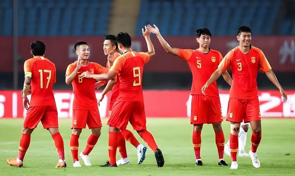 世界杯客户端下载-鲁能如何遏制法比奥的发挥？球迷建议韩鹏重用彭啸首发，值得期待